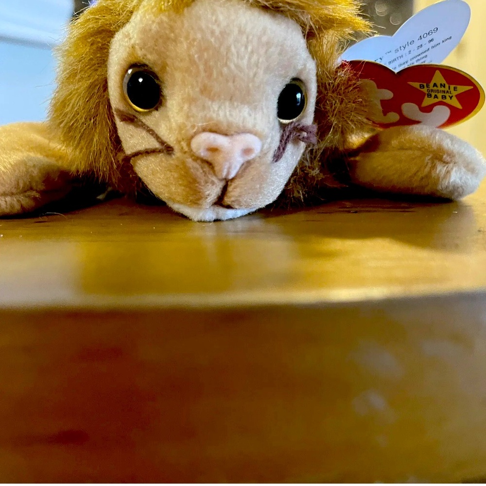Roary The Lion Original.